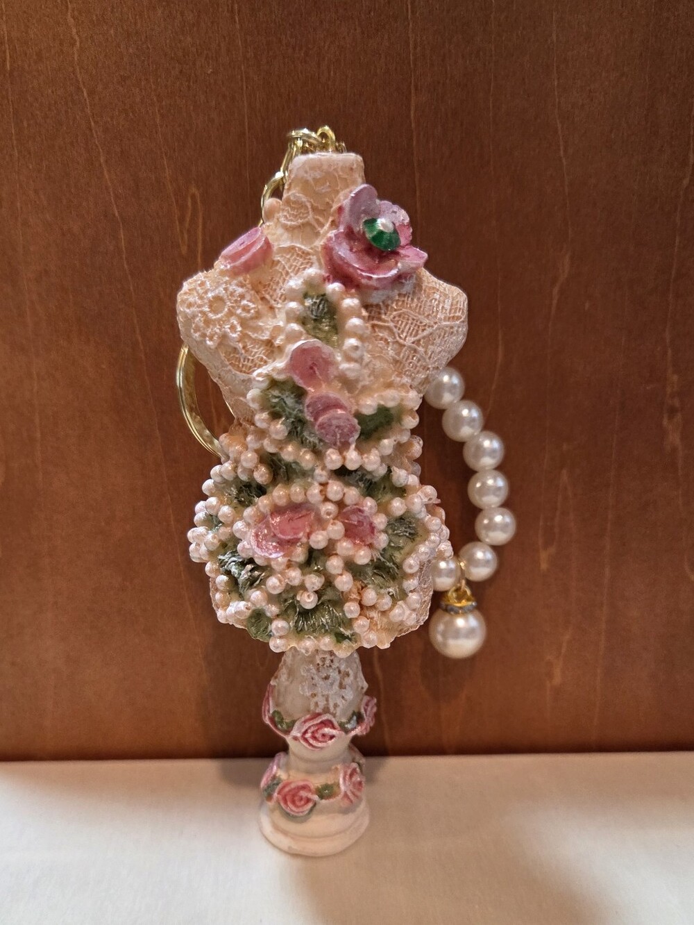 Shabby Chic Victorian Dress Form Bag Charm ✨ Vintage Style Mannequin Keychain